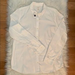 Gap Fitted Boyfriend Shirt
